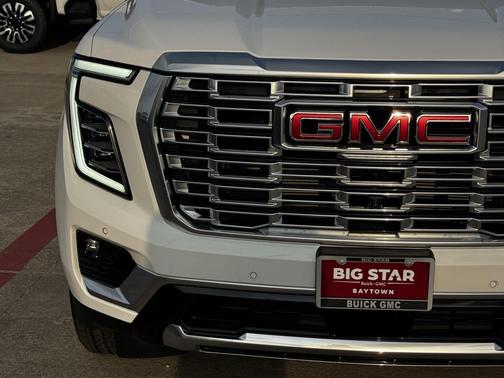Summit White 2026 GMC Yukon XL Denali