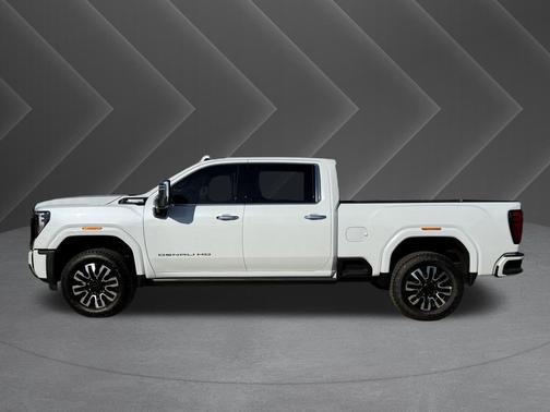 Glacier White Tricoat 2026 GMC Sierra 2500 Denali Ultimate