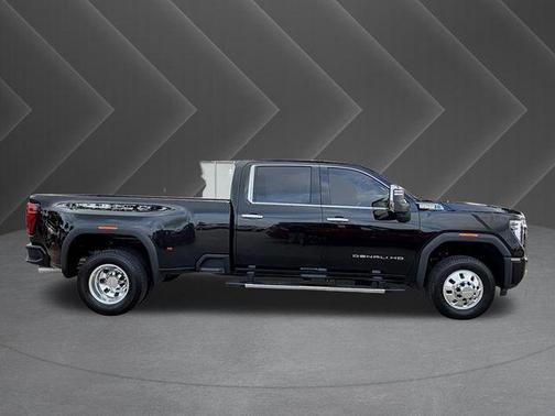 Onyx Black 2025 GMC Sierra 3500 Denali
