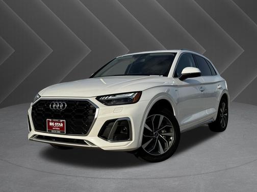 Ibis White 2023 Audi Q5 45 S line Prestige