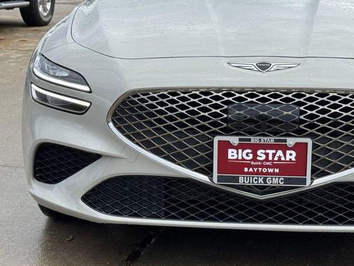 Vatna Gray 2025 Genesis G70 2.5T AWD