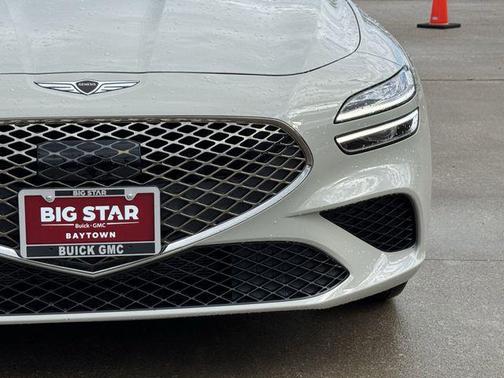 Vatna Gray 2025 Genesis G70 2.5T AWD