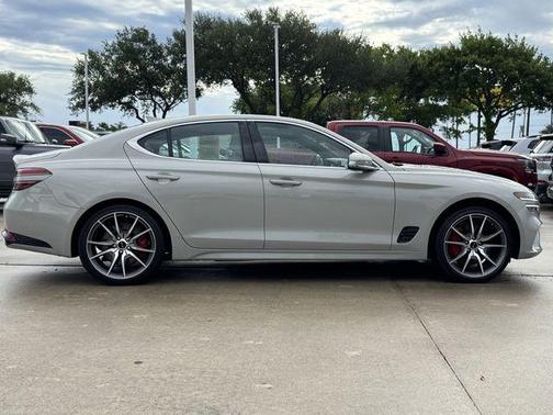 Vatna Gray 2025 Genesis G70 2.5T AWD