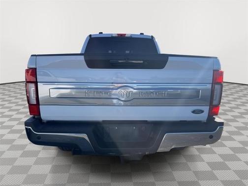 2022 Ford F-350 KING RANCH