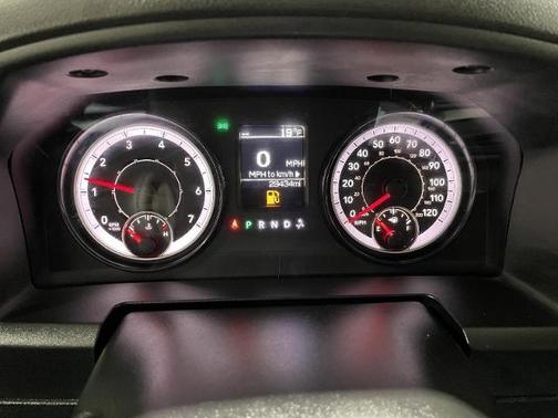 2022 RAM 1500 Classic SLT