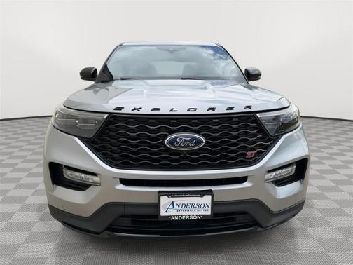 ICONIC SILVER METALLIC 2021 Ford Explorer ST