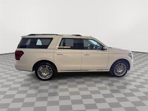 2024 Ford Expedition PLATINUM