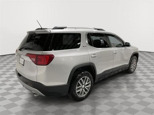 2019 GMC Acadia SLE-2