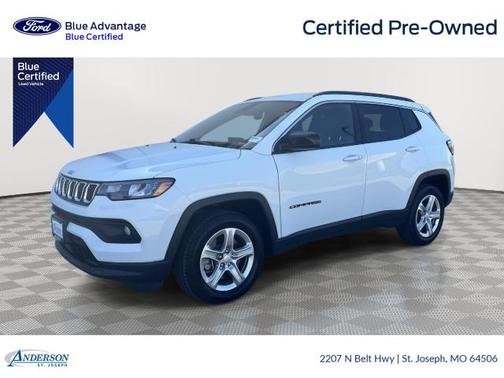 Bright White Clearcoat 2023 Jeep Compass LATITUDE