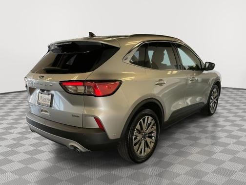 INGOT SILVER METALLIC 2020 Ford Escape TITANIUM