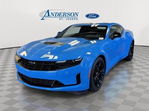 2022 Chevrolet Camaro LT1