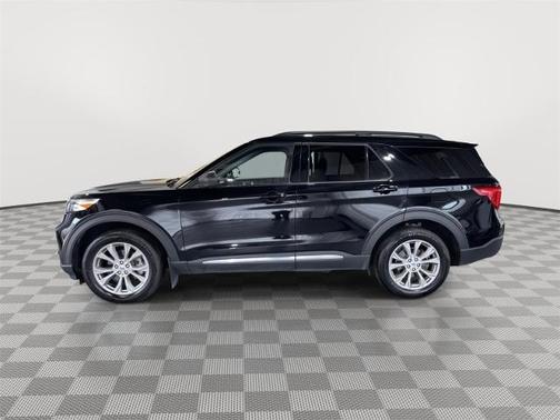 AGATE BLACK METALLIC 2023 Ford Explorer XLT
