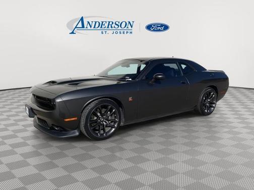 Granite Pearlcoat 2020 Dodge Challenger R/T SCAT PACK