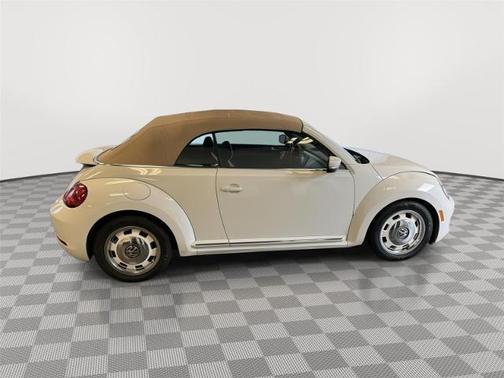 2018 Volkswagen Beetle 2.0T COAST