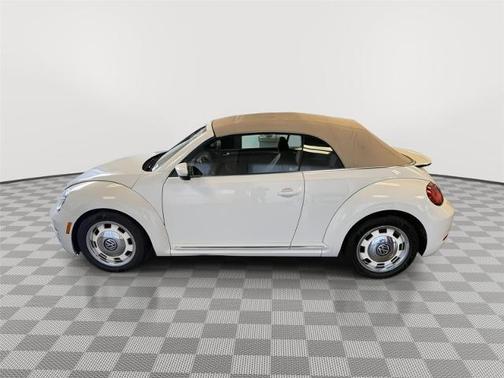 2018 Volkswagen Beetle 2.0T COAST