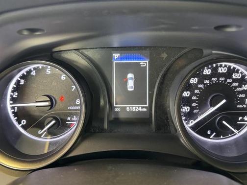 Celestial Silver Metallic 2022 Toyota Camry SE