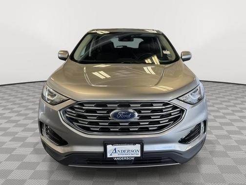 ICONIC SILVER 2022 Ford Edge SEL