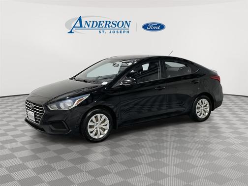 2020 Hyundai Accent SE