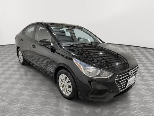 2020 Hyundai Accent SE