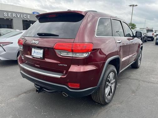 Velvet Red Pearlcoat 2017 Jeep Grand Cherokee LIMITED