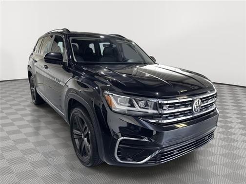 Deep Black Pearl Effect 2021 Volkswagen Atlas 3.6 V6 SE W/ TECHNOLOGY R-LINE