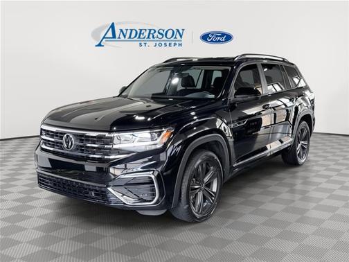 Deep Black Pearl Effect 2021 Volkswagen Atlas 3.6 V6 SE W/ TECHNOLOGY R-LINE