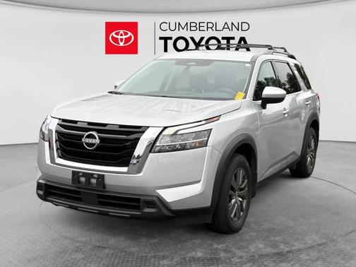 Brilliant Silver Metallic 2022 Nissan Pathfinder SV