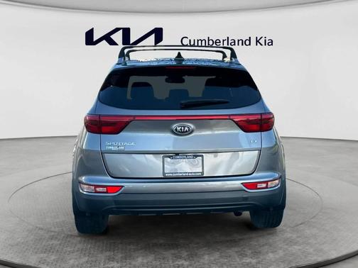 Mineral Silver 2017 Kia Sportage EX