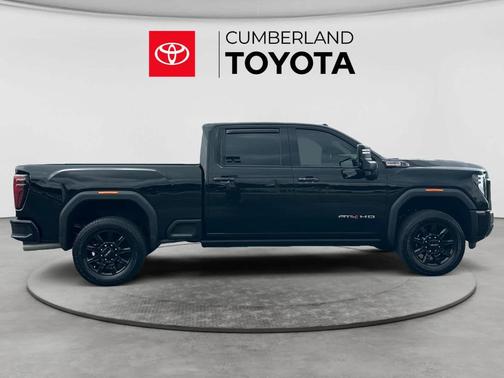 Onyx Black 2024 GMC Sierra 2500 AT4