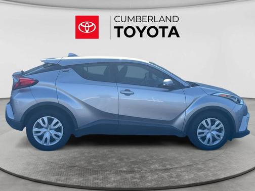 Silver Knockout Metallic 2019 Toyota C-HR LE