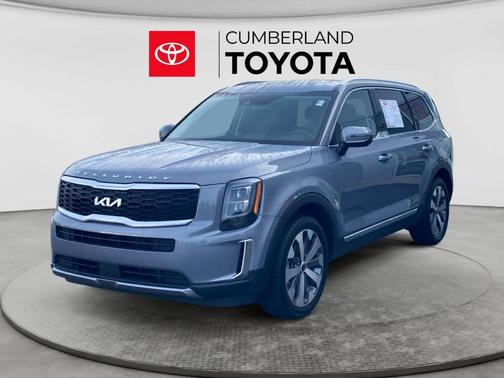 Everlasting Silver 2022 Kia Telluride EX