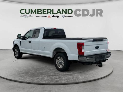 Oxford White 2019 Ford F-250 XLT