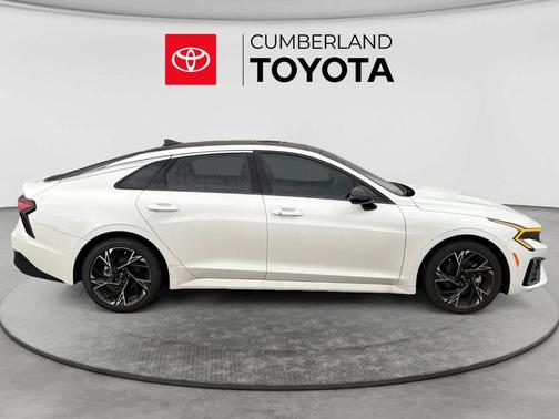 Snow White Pearl 2025 Kia K5 GT-Line