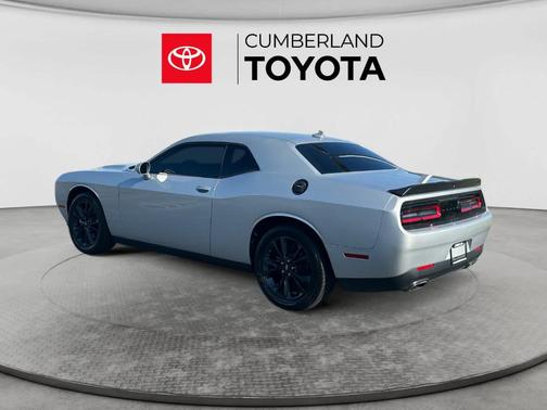 Triple Nickel Clearcoat 2022 Dodge Challenger SXT