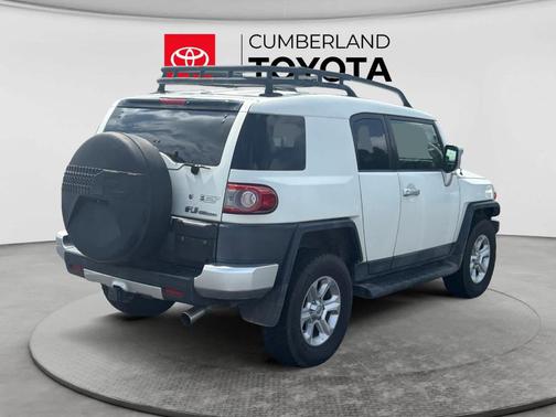 Iceberg 2012 Toyota FJ Cruiser Base
