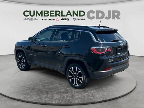 Diamond Black 2022 Jeep Compass Limited
