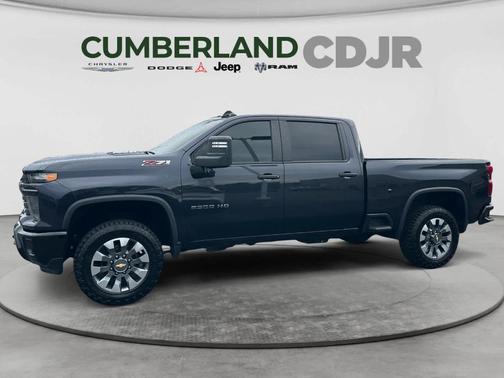 Dark Ash Metallic 2024 Chevrolet Silverado 2500 Custom