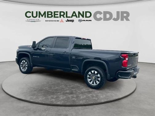 Dark Ash Metallic 2024 Chevrolet Silverado 2500 Custom
