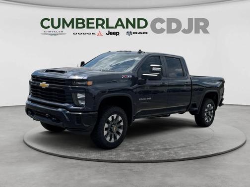 Dark Ash Metallic 2024 Chevrolet Silverado 2500 Custom