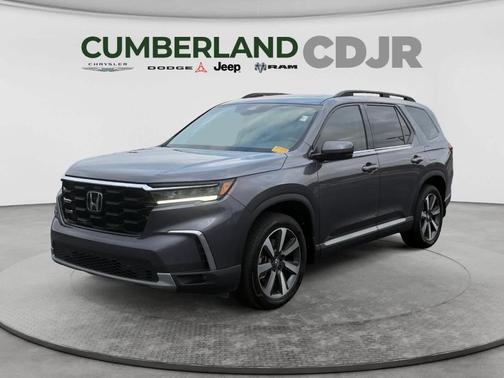 Modern Steel Metallic 2025 Honda Pilot Touring