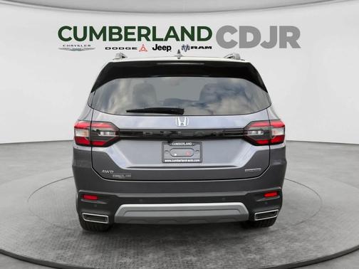 Modern Steel Metallic 2025 Honda Pilot Touring