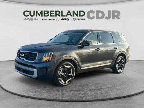Gravity Gray 2024 Kia Telluride S