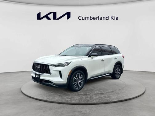 Majestic White / Black Obsidian 2023 INFINITI QX60 AUTOGRAPH
