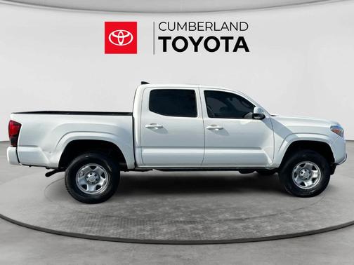 Ice 2023 Toyota Tacoma SR