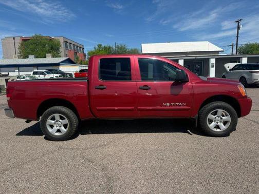 Red Brawn 2008 Nissan Titan SE Crew Cab