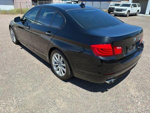 2011 BMW 528 i
