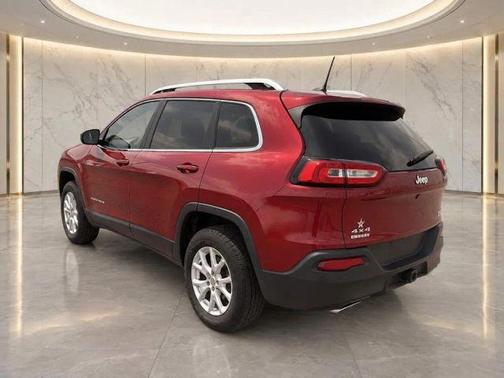 Red 2017 Jeep Cherokee Latitude