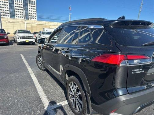 2022 Toyota Corolla Cross XLE