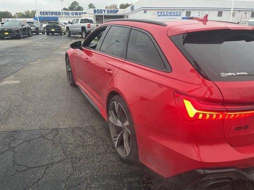 2021 Audi RS 6 Avant 4.0T quattro