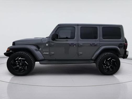 Sting Gray Clearcoat 2022 Jeep Wrangler Unlimited Sahara